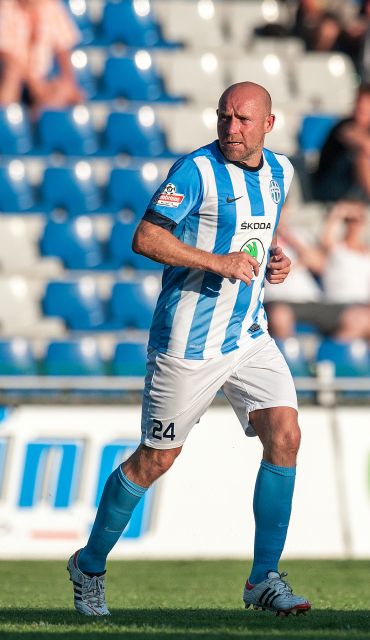 Fußball in Tschechien Pilsen und Sparta Prag lassen TopSpieler nicht