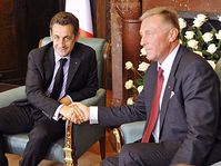 Nicolas Sarkozy mit Premier Mirek Topolánek (Foto: ČTK)