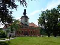 Château de Bechyne, photo: Michal Ritter, CC BY 3.0 Unported