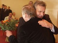 Alexander Kwasniewski y Vaclav Havel (Foto: CTK)
