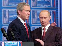 George Bush (left) and Vladimir Putin, photo: CTK