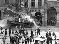 Agosto de 1968 en la ciudad de Liberec, foto: Václav Toužimský / proyecto Živá paměť Liberec