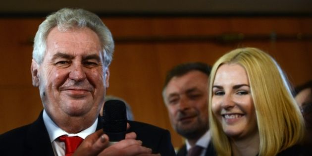 Qui Sera Le Prochain Président De La République En 2022 Miloš Zeman élu nouveau président de la République tchèque | Radio