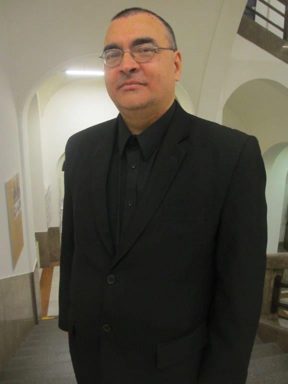 Dan Duta: Canned quotes and dead lovers from a Romanian poet in Czech