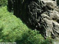 Muro del Diablo en Bohemia del Norte, foto: Martin Vraný, CC BY-SA 2.5 Generic