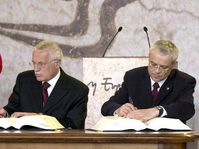 Česká republika v Aténách podepsala přístupovou smlouvu s Evropskou unií, foto: ČTK