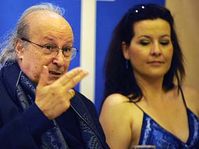 Eliahu Inbal et la soprano Adrienna Miksch, photo: CTK