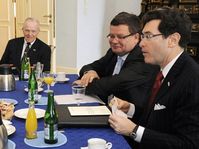 Michael Žantovský, William J. Cabaniss, Alexandr Vondra, Norman Eisen, photo: CTK
