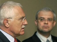 President Vaclav Klaus (left) and Prime Minister Vladimir Spidla, photo: CTK
