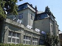 Rundfunkgebäude in Prager Stadtteil Karlin