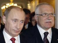 Russia's President Vladimir Putin with President Vaclav Klaus, photo: CTK