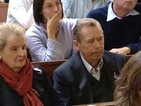 Madeleine Albright et Václav Havel à la conférence 'La liberté et ses adversaires'
