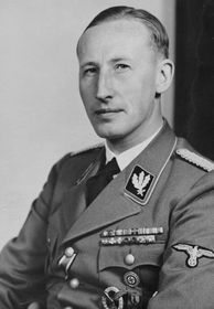 Рейнхард Гейдрих, фото: Bundesarchiv / Hoffmann Heinrich / CC-BY-SA 3.0 Рейнхард Гейдрих, фото: Bundesarchiv / Hoffmann Heinrich / CC-BY-SA 3.0