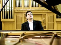 Javier Perianes, foto: presentación oficial del festival Primavera de Praga