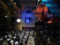 La Orquesta Sinfónica de la Radio del Norte de Alemania, bajo la dirección de Thomas Hengelbrock, ha inaugurado el festival internacional de música ‘Primavera de Praga’, foto: ČTK