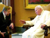 Président tchèque, Vaclav Havel, avec le pape Jean-Paul II, photo: CTK