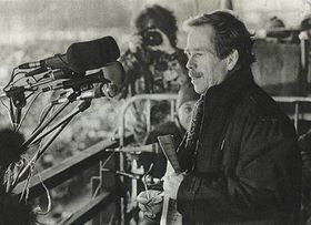 Вацлав Гавел, ноябрь 1989 в Праге