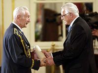 Otto Spacek et Vaclav Klaus, photo: CTK