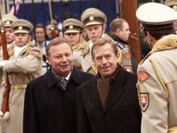 Vaclav Havel et Rudolf Schuster (Photo: CTK)