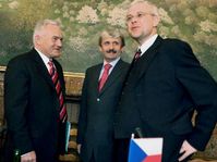 Regierungsvertreter der Visegrad-Staaten trafen in Prag zusammen (Foto: CTK)