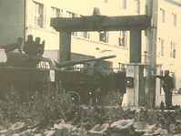 Una de las mayores resistencias militares se dio en el 7. Regimiento Paracaidista de Holešov, foto: ČT Brno