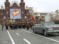 Militärparade in Moskau (Foto: RIA Novosti archive, image #807985 / Wladimir Rodionow / CC-BY-SA 3.0)