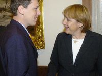 Premierminister Gross und Angela Merkel, Foto: CTK