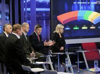 Ján Figeľ, Rudolf Pučík, Richard Sulík, Robert Fico e Iveta Radičová, foto: ČTK