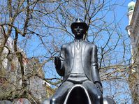 La statue de Franz Kafka à Prague, photo: Jekaterina Staševska