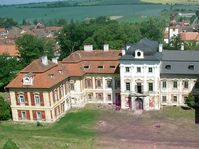 Château de Dolni Lukavice, photo: Libor Tomšík et Magdalena Moeller, CC BY-SA 3.0 Unported