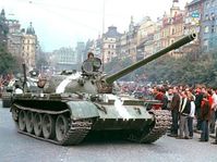 August 1968 auf dem Wenzelspaltz in Prag (Foto: CTK)