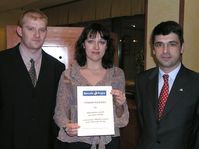Zdenek Rousek, Klára Rousková, José Ramon Alvarez, director del Hotel Barceló (de izquierda a derecha)