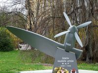 Памятник чехословацким лётчикам в г. Ческе–Будеёвице, фото: cheva, CC BY-SA 3.0