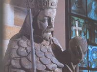 Скульптура Карла Четвертого на Староместской башне (приблизительно 1380 г.)