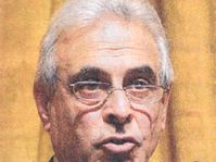 Mufid Jazairi, ministro de Cultura e Información iraquí, foto: Lidove Noviny, 14/04/2004, AFP