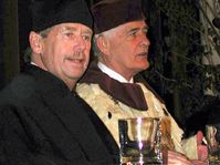 Vaclav Havel et Piotr Weglenski, photo: CTK