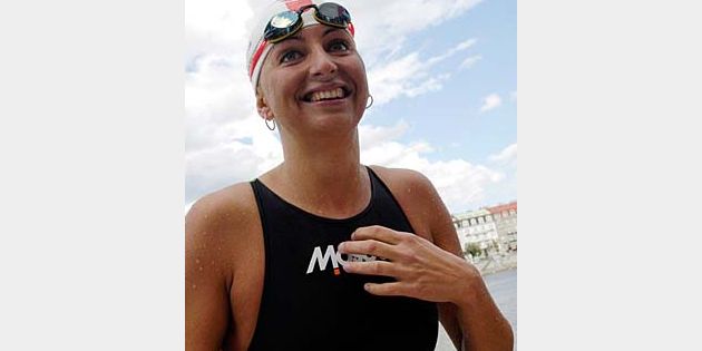 Yvetta Hlavacova, première femme à avoir traversé la Vltava à la nage ...