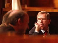 Vaclav Havel at 'Quo Vadis Europa' session, photo: CTK