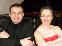 Carlos Lama y Sofía Cabruja