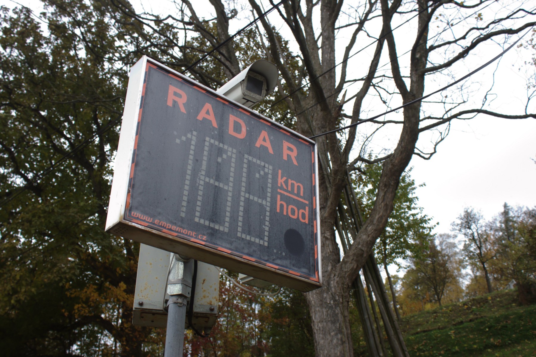 Im Urlaub Geblitzt Daheim Abkassiert Radio Prague International