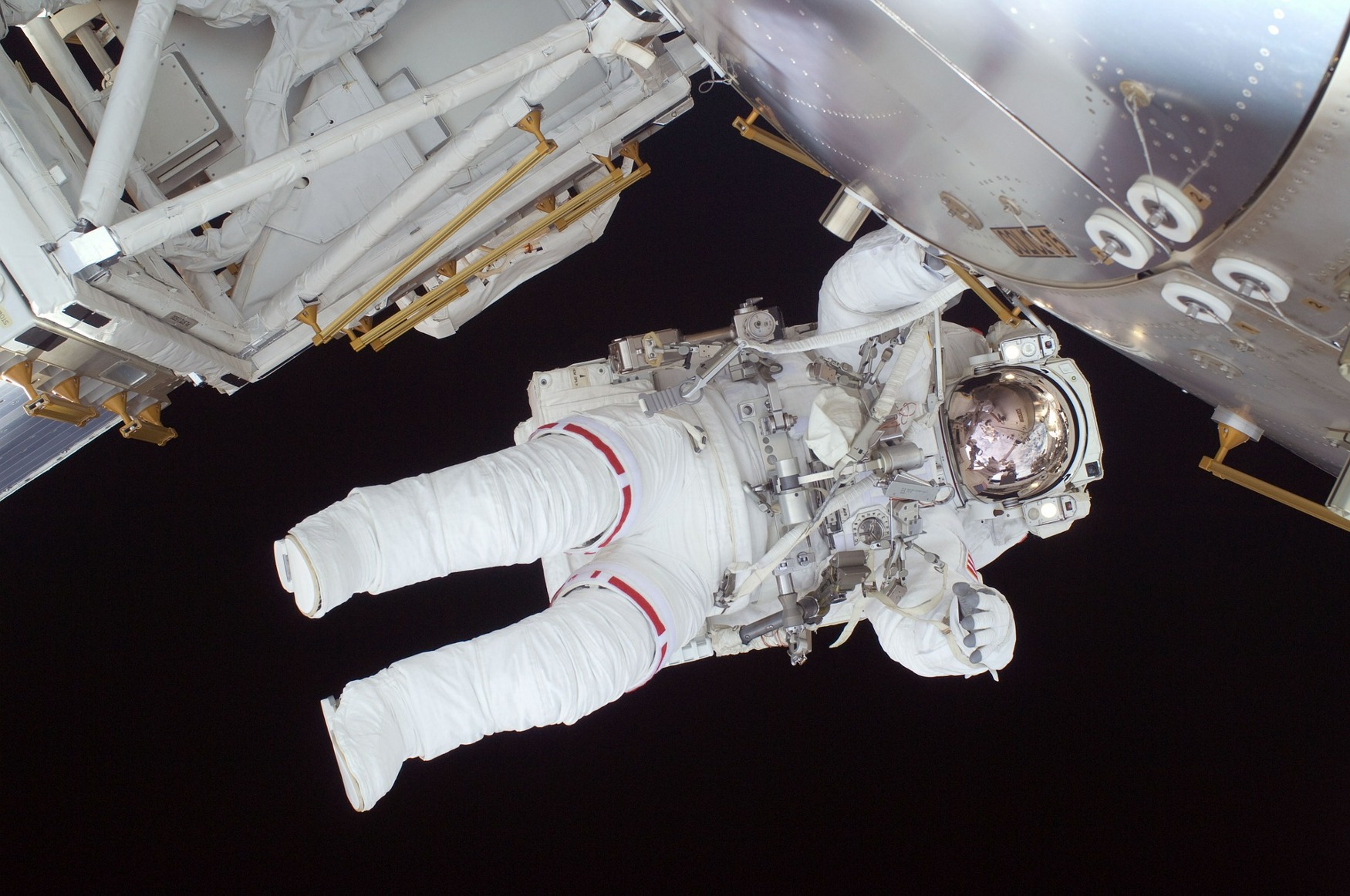 Raumfahrer, Kosmonaut und Astronaut Radio Prague International Raumfahrer, Kosmonaut und Astronaut Radio Prague International
