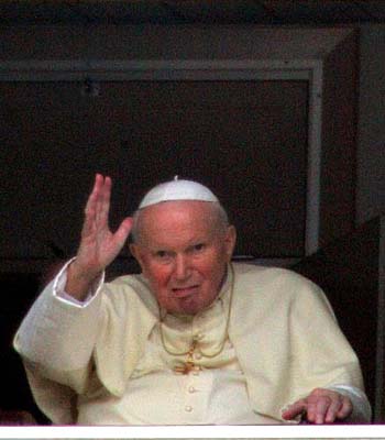 John Paul II: Pope who helped to overthrow communism | Radio Prague