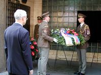 Gedenkveranstaltung vor dem Gebäude des Tschechischen Rundfunks