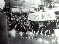 November 17 1989, Národní třída, photo: Memory of Nation