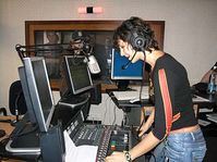Veronika Mayerova - Radio Wave