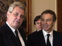 Tony Blair s Milošem Zemanem, Foto: ČTK