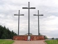 Katyn-Kharkiv-Mednoje memorial, photo: Goku122, CC BY-SA 3.0