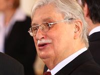 Jiří Dienstbier
