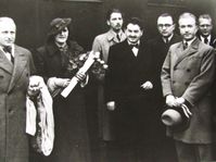 Приезд литовского посла Э. Тараускаса (первый слева, с супругой) в Прагу (12 октября 1934 г.)