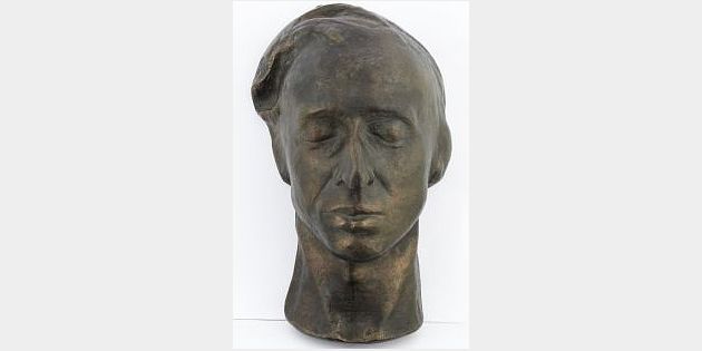 Chopin’s death mask on show in Prague after leaving Poland for the